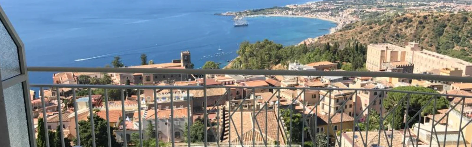 Hotel Méditerranée Taormina: A Classic Sicilian Stay with Stunning Views